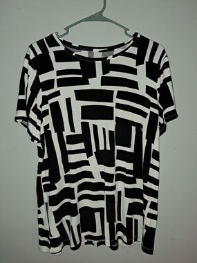 Nine West Black & White Abstract Block Short Sleeve Tee